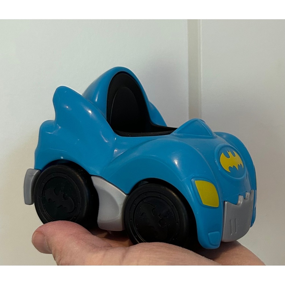 Fisher-Price Little People DC Super Friends Batmobile Blue Toy Car GTV17 2020